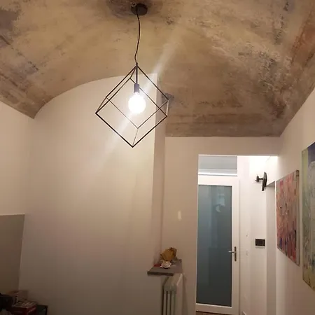 Gusterhouse Bed & Breakfast Ivrea Exterior photo
